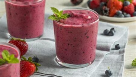 Kilo Vermeyi Destekleyen Smoothie Tarifleri